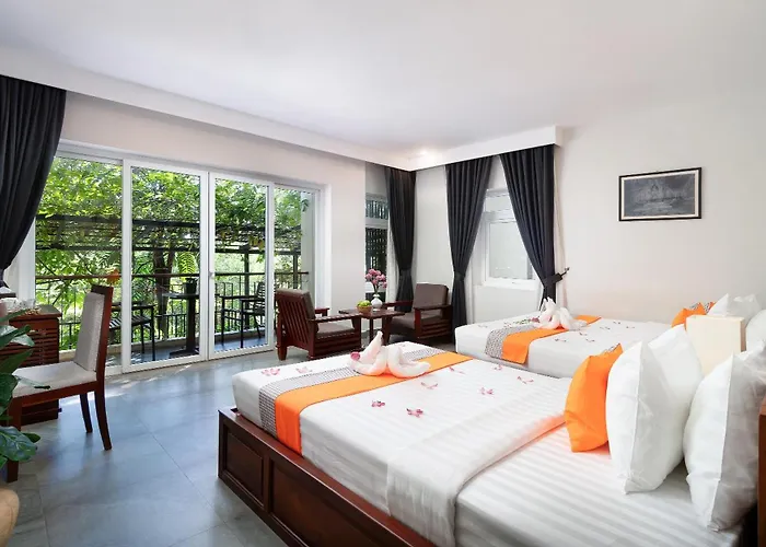 Indra Angkor 4*